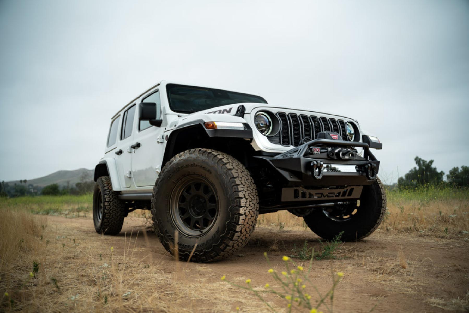 DV8 Offroad - FS-1 Series Stubby Front Bumper - Jeep Wrangler JK/JL ...