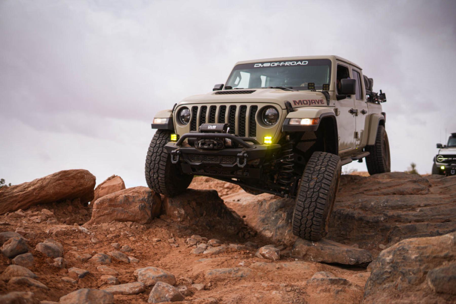 DV8 Offroad - Spec Series Front Bumper - Jeep Wrangler JL & Gladiator ...